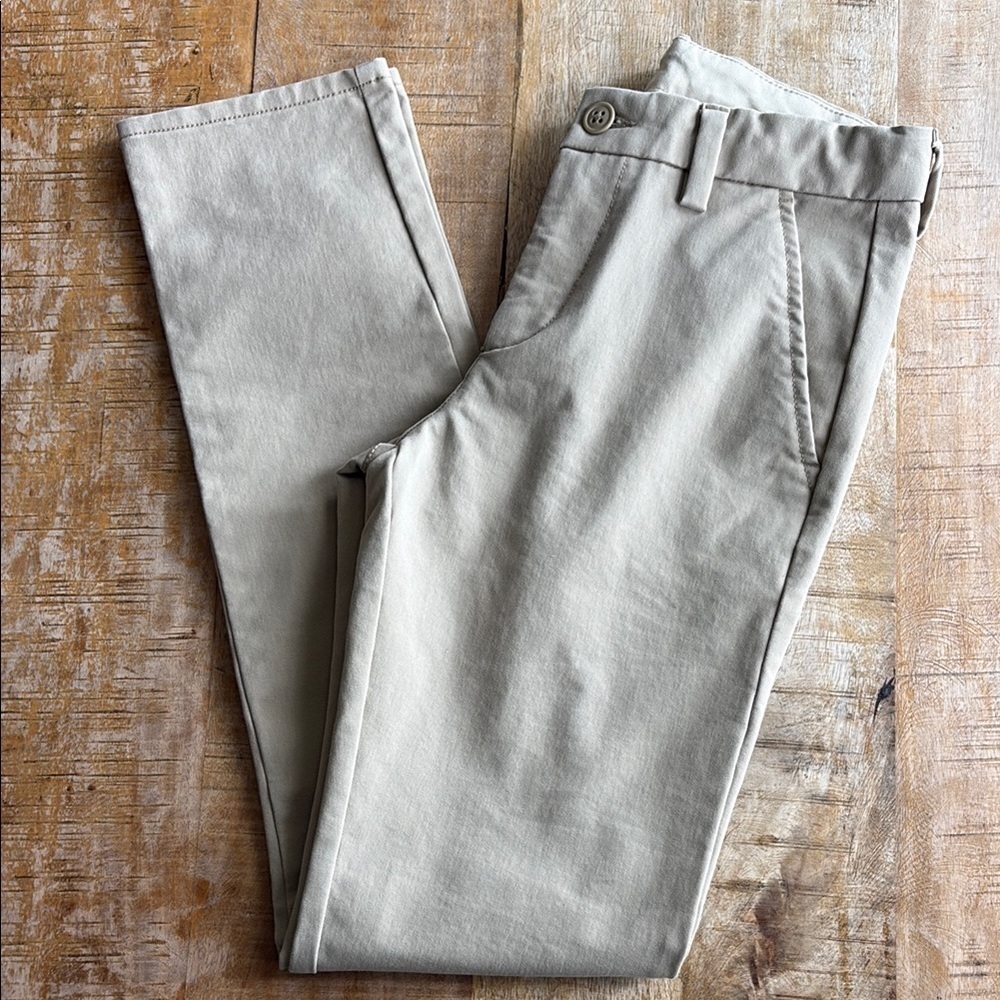 NWOT Gap boys khaki slim pants 18 slim